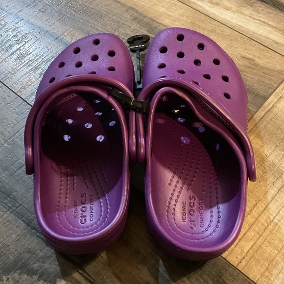 NWOT Crocs 204536 Kids Classic Clog Slip On Dark Iris Purple Unisex Toddler C10 - Picture 5 of 6